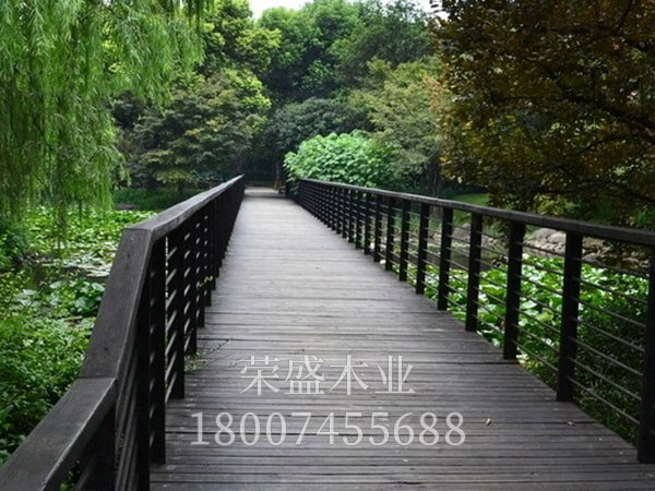 欄桿